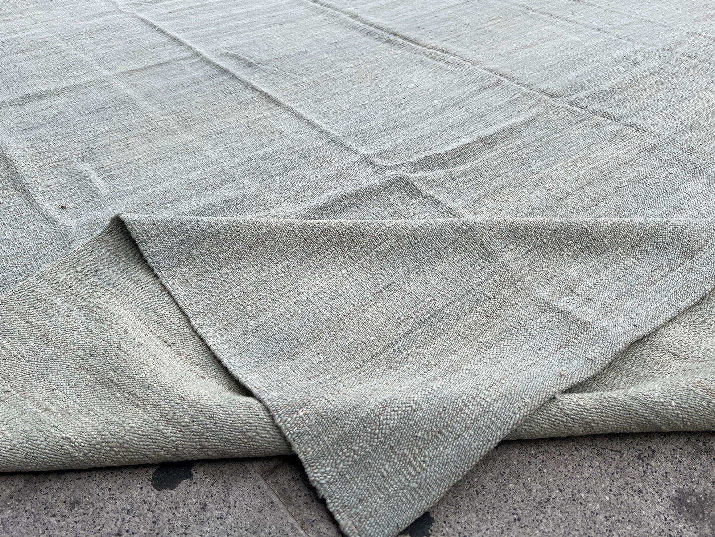 Plain gray Kilim