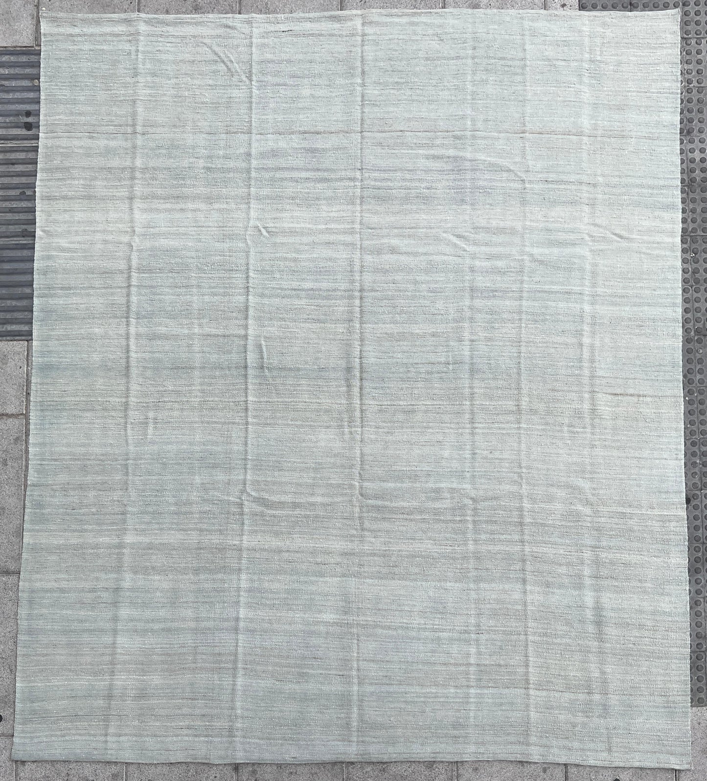 Plain gray Kilim