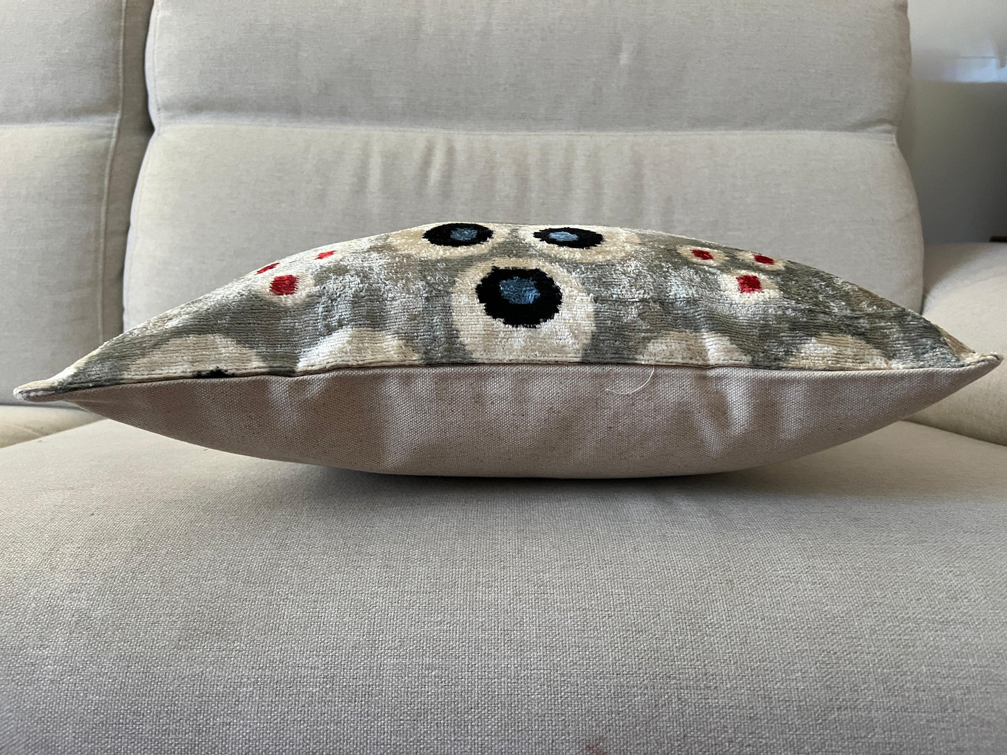 Ikat Velvet silk cushion 50x50cm.