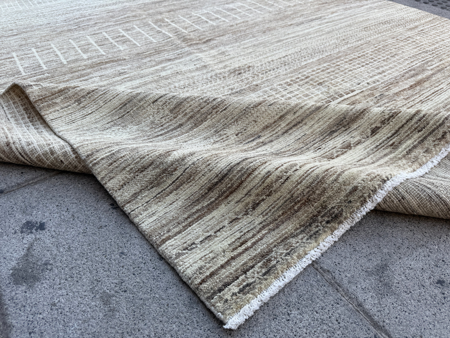 Contemporary design rug