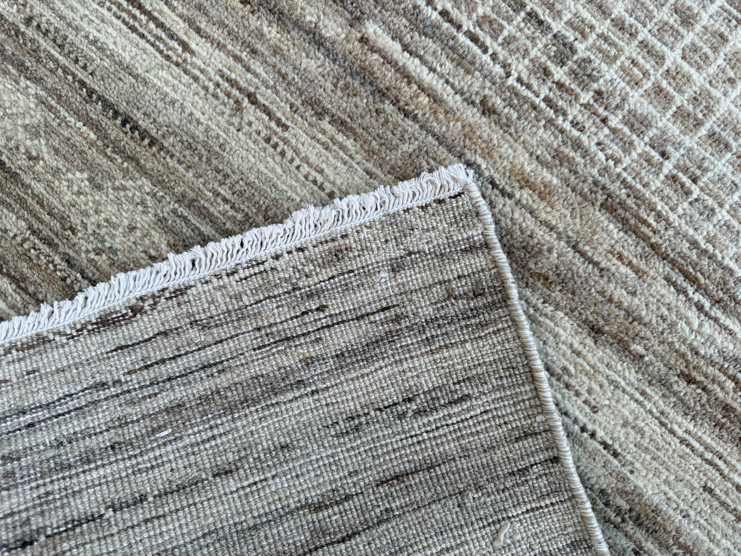 Contemporary design rug