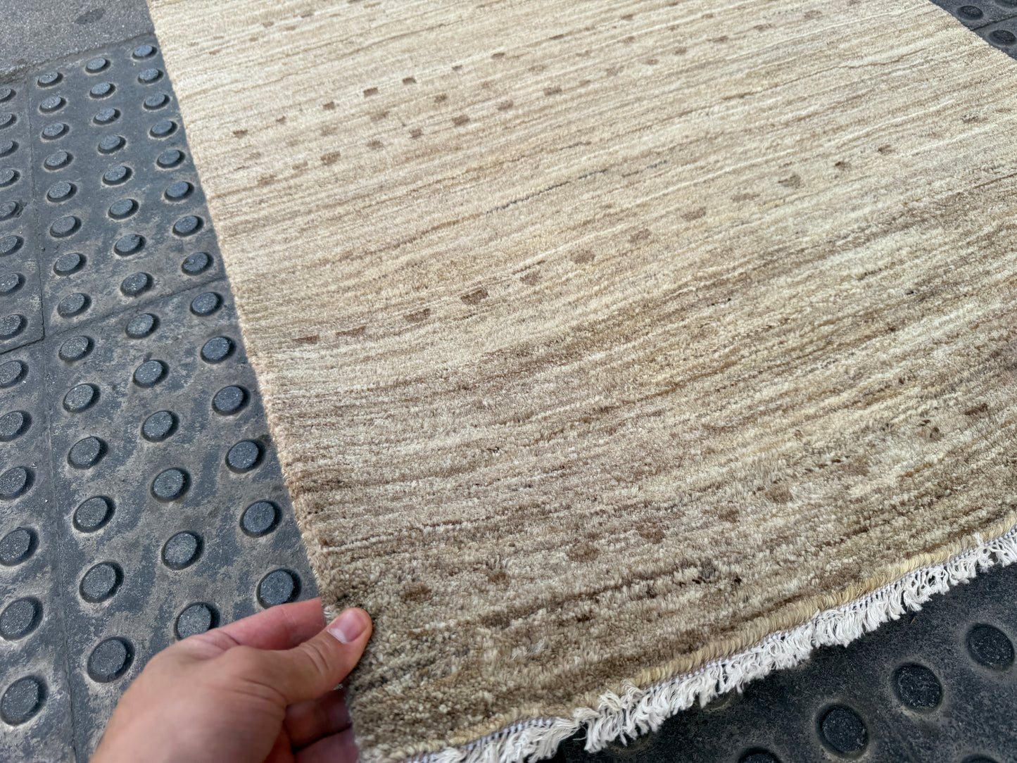 Contemporary design runner