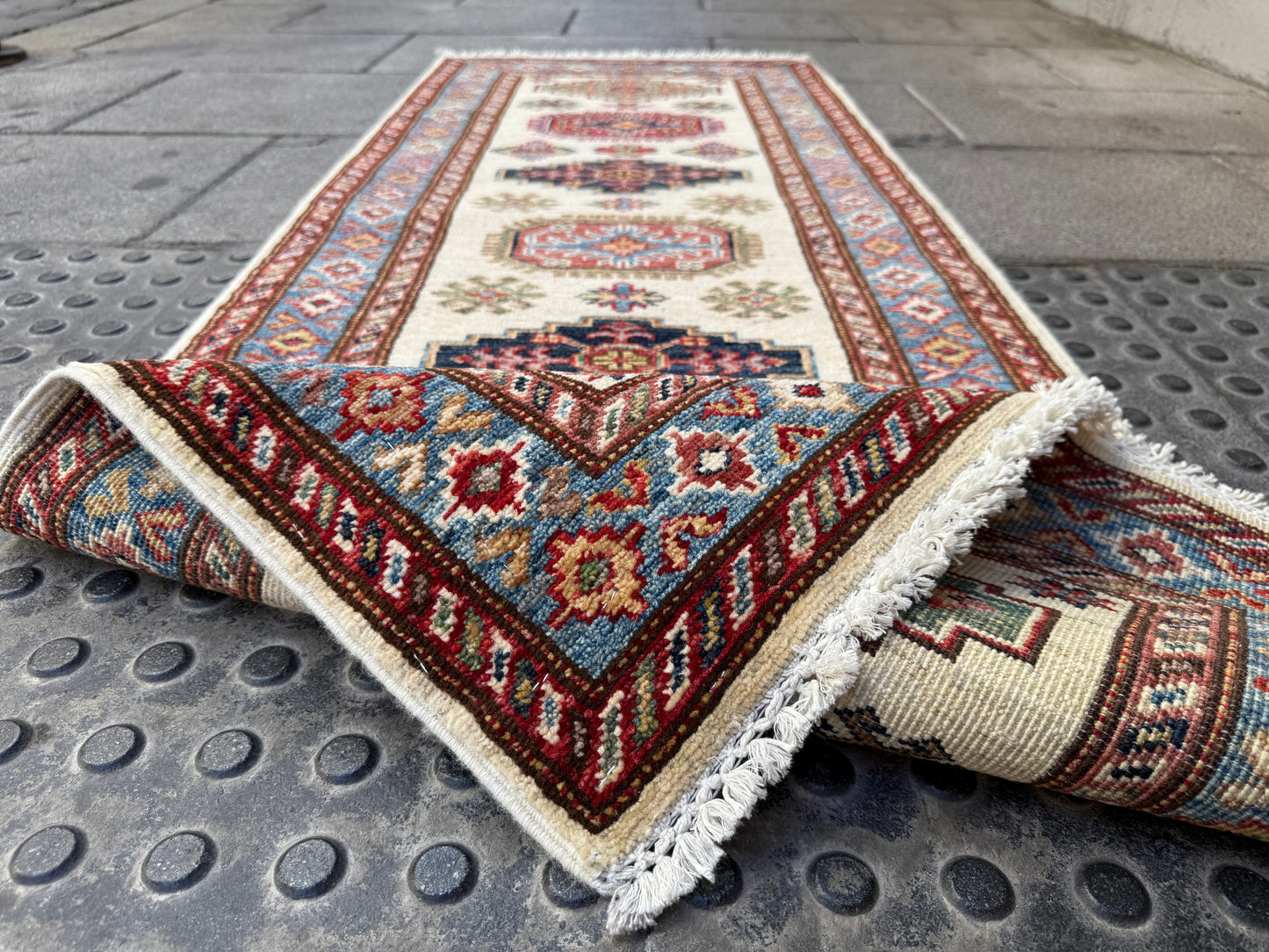 Oriental rug runner 187x67cm