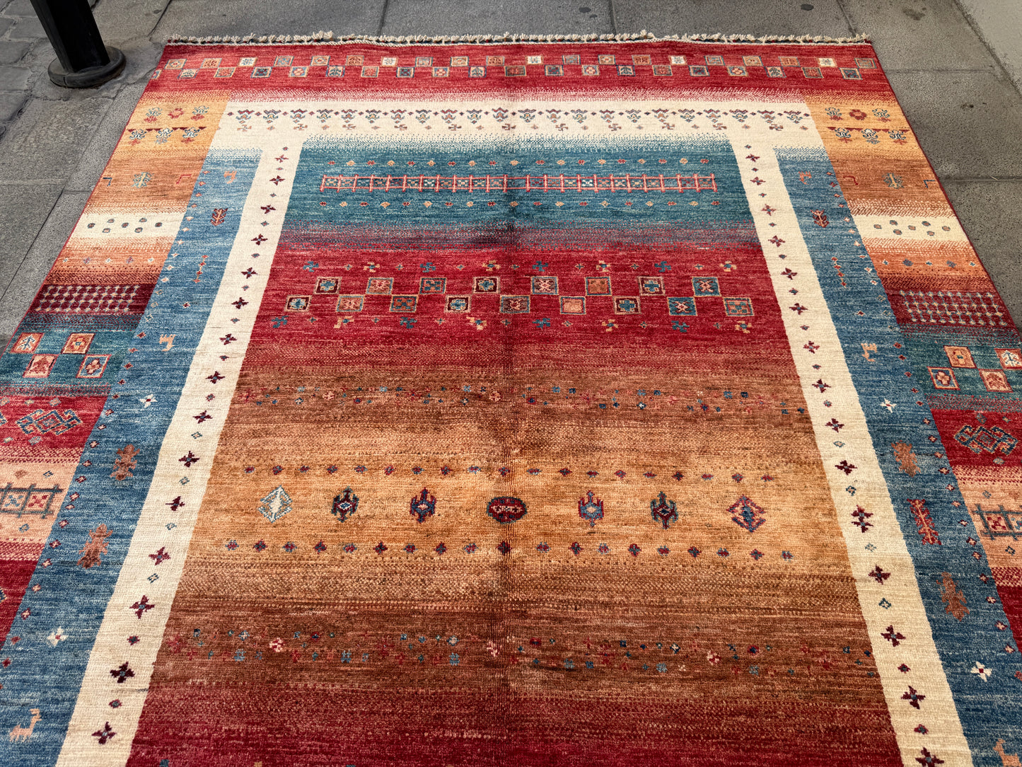Oriental rug 255x175cm