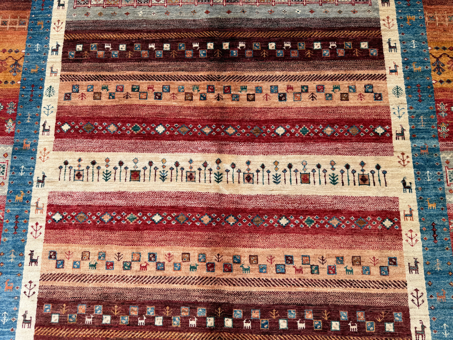 Oriental rug 242x173cm