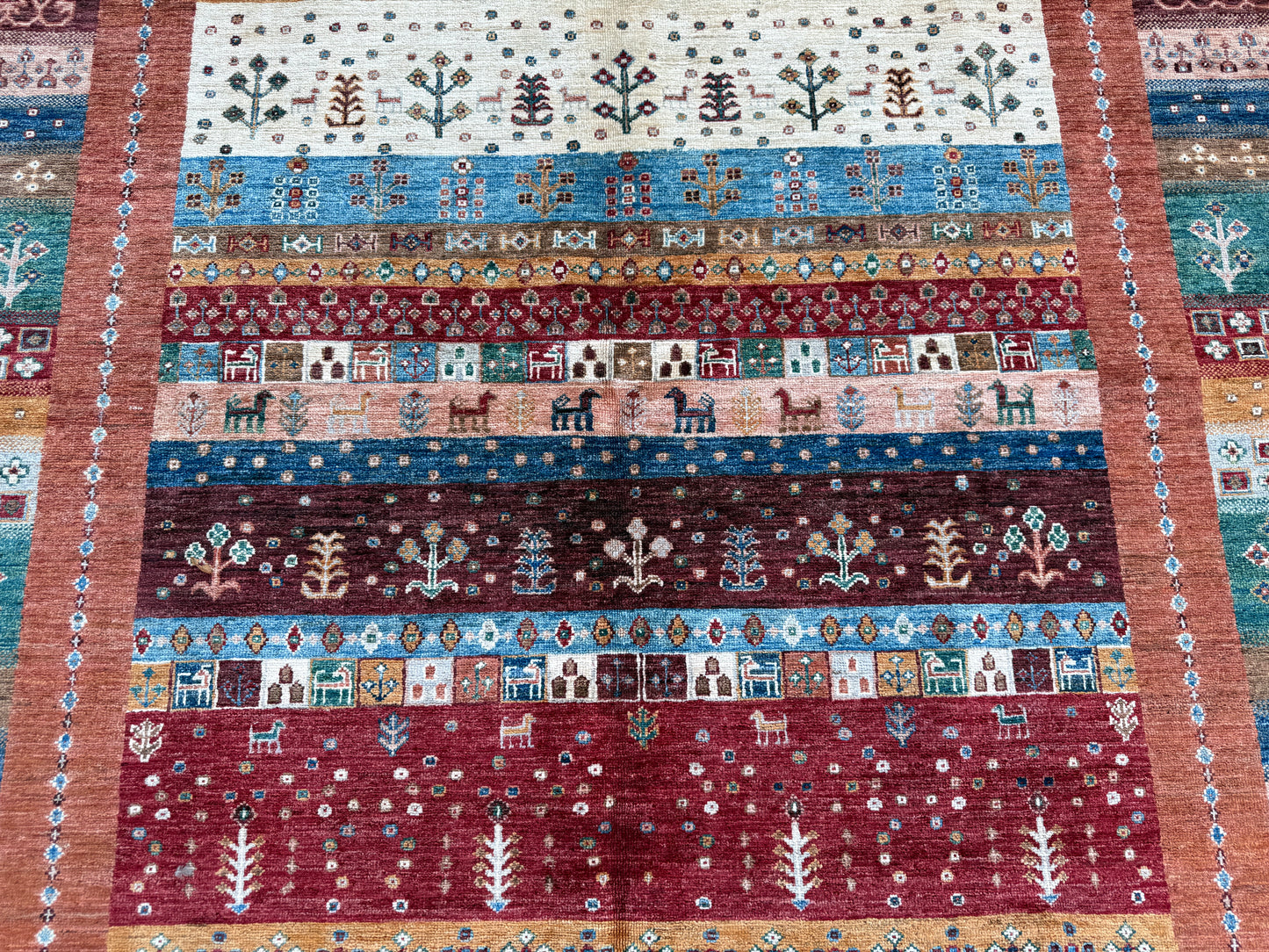 Oriental rug 240x178cm