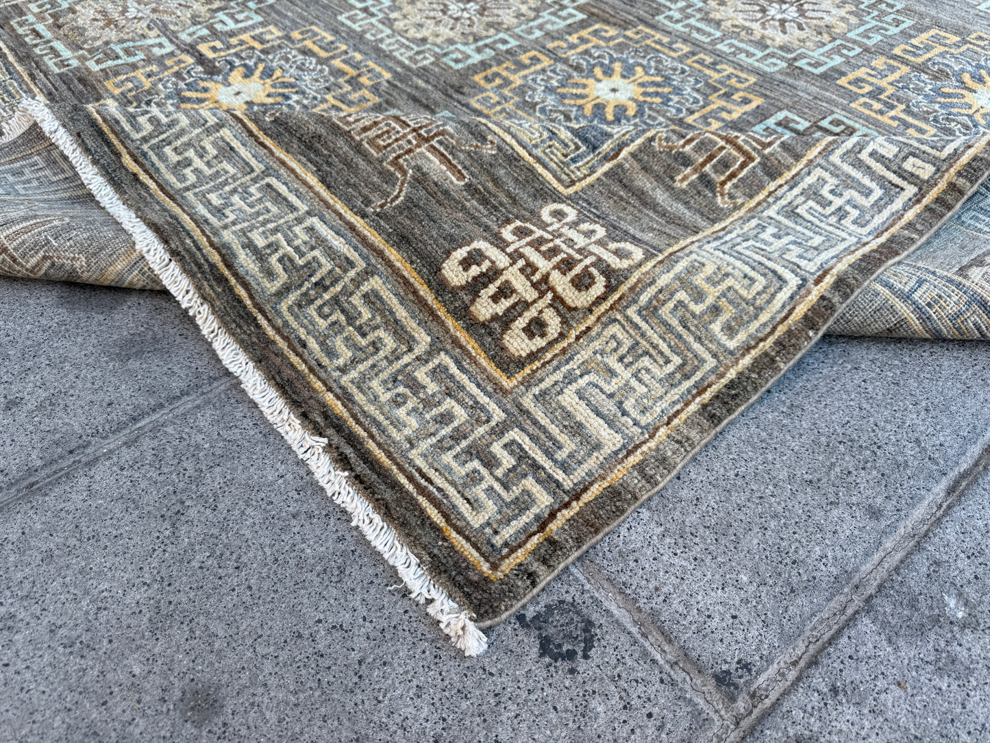 Oriental rug 261x174cm
