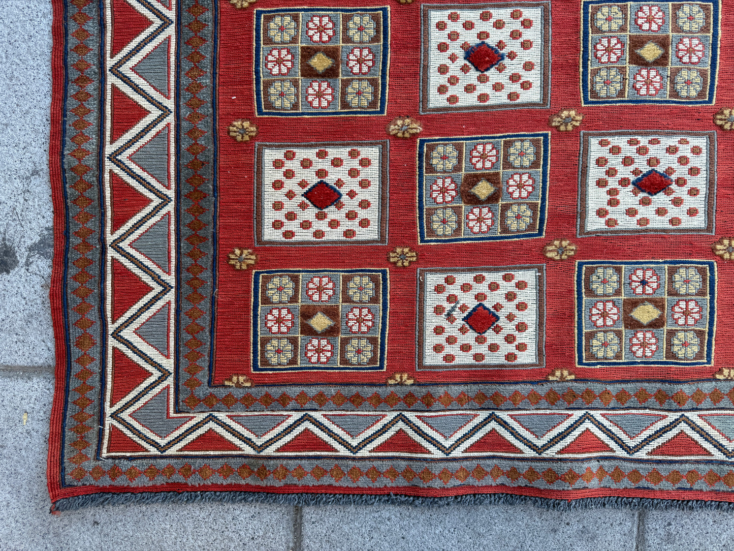 Vinatge Barjasta Kilim 253x202cm