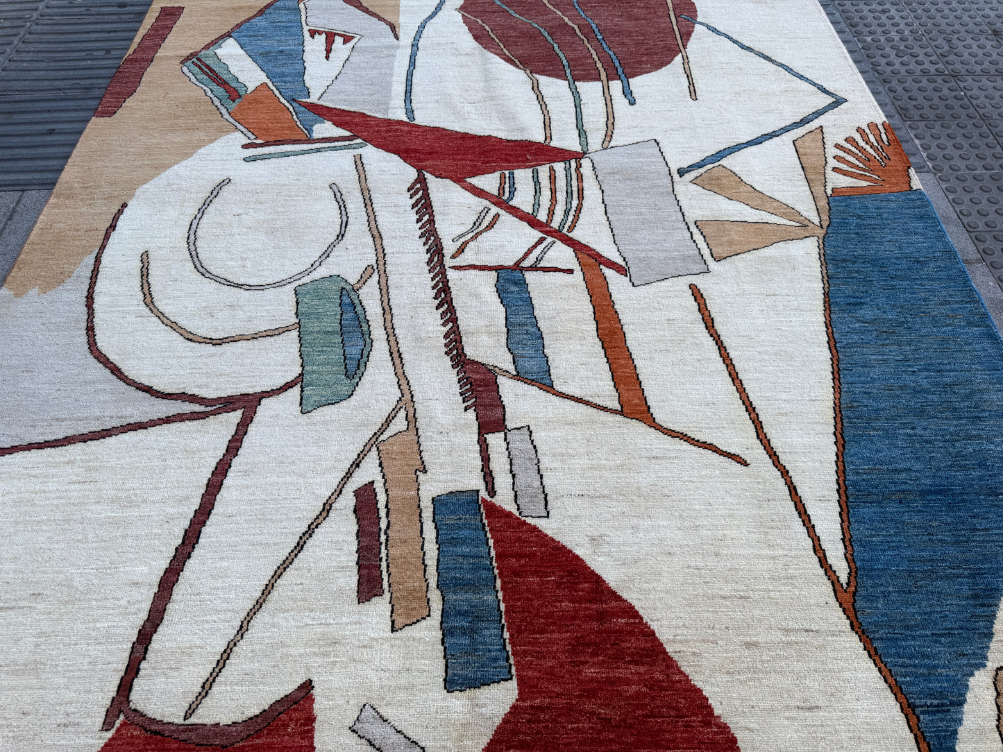 Contemporary Modern design rug 302x202cm