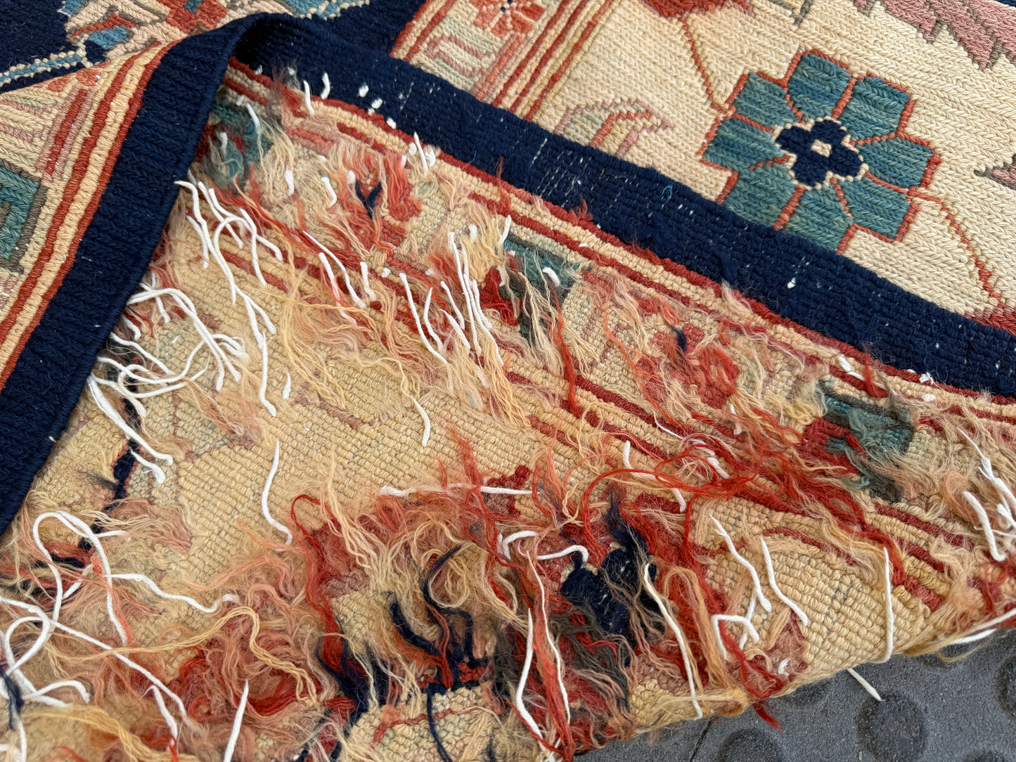 Sumak kilim 360x375cm