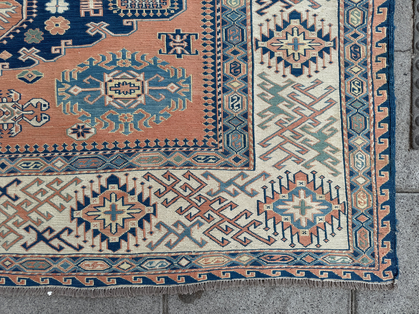 Sumak Kilim 224x195cm