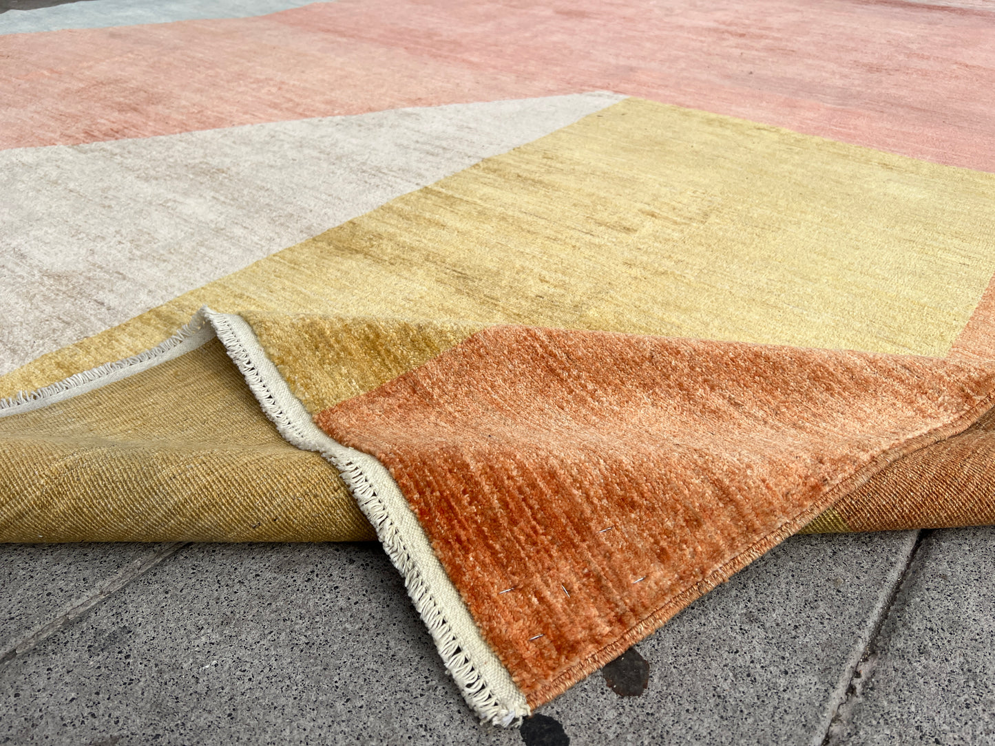 Contemporary modern Rug.