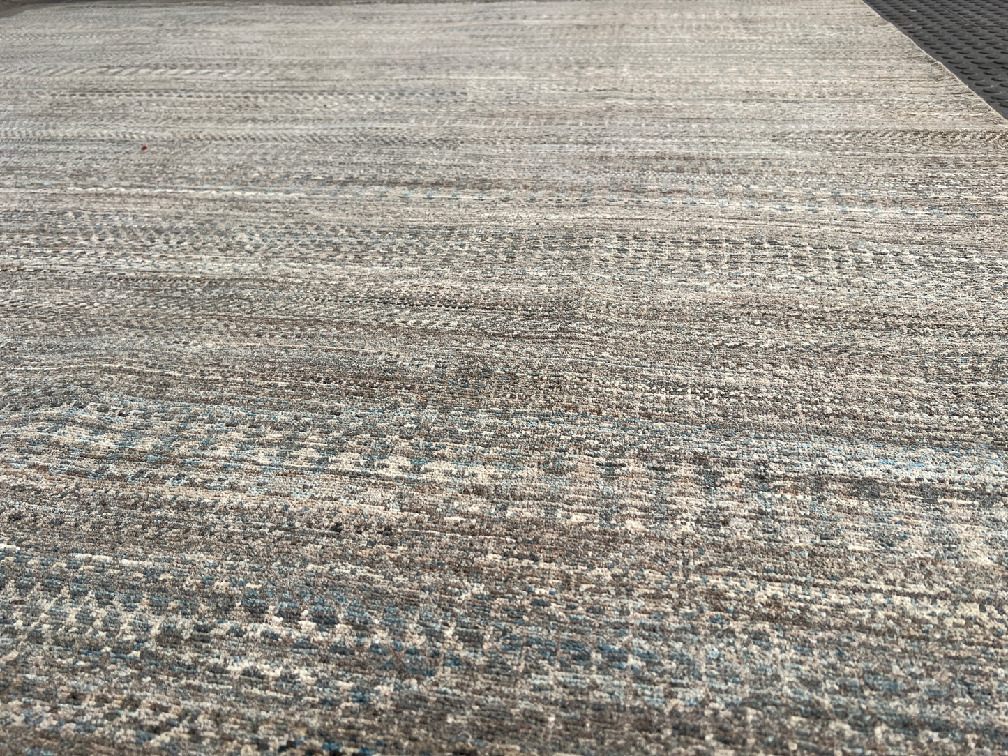 Contemporary modern Rug.