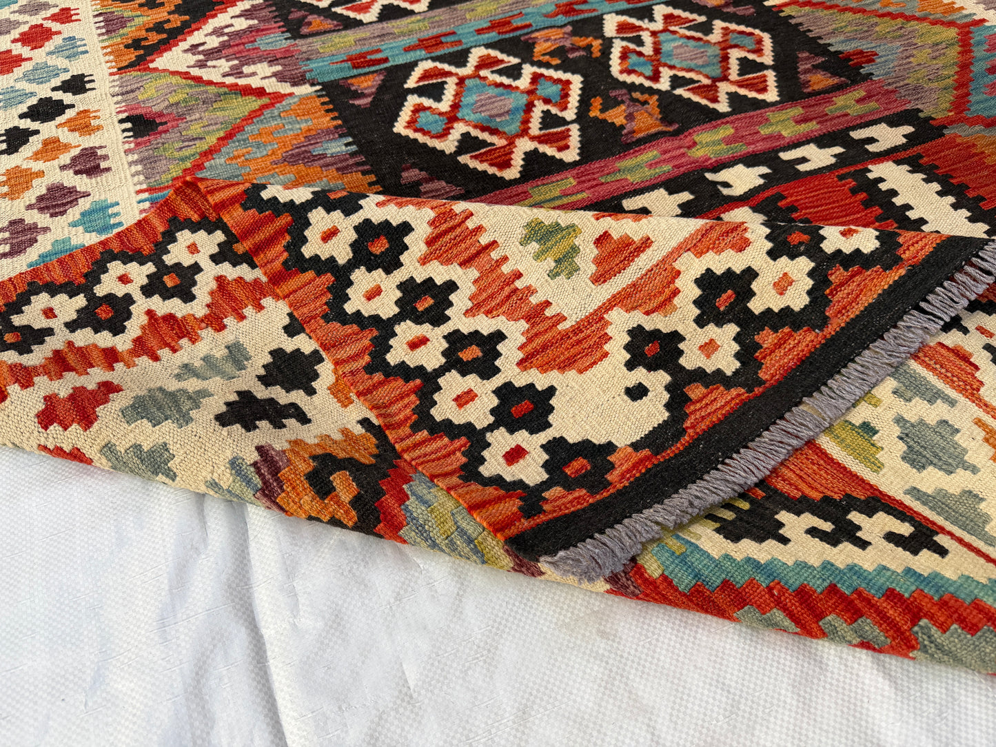 Classic Maimana Kilim 242x175cm