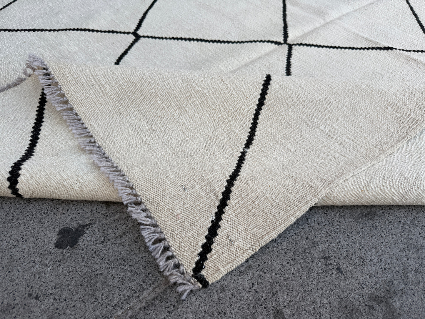Modern Kilim 208x152cm