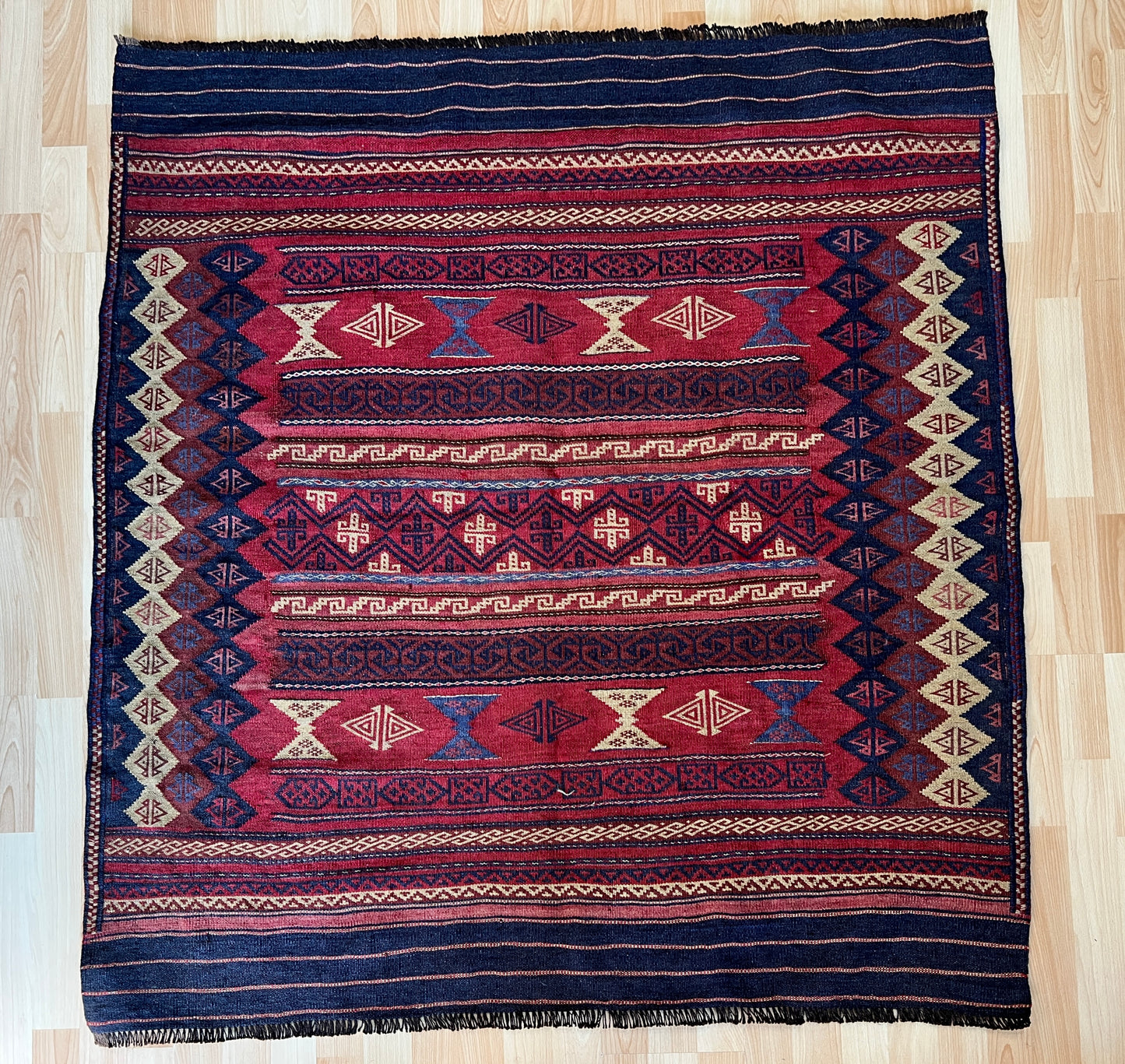 Vintage kilim