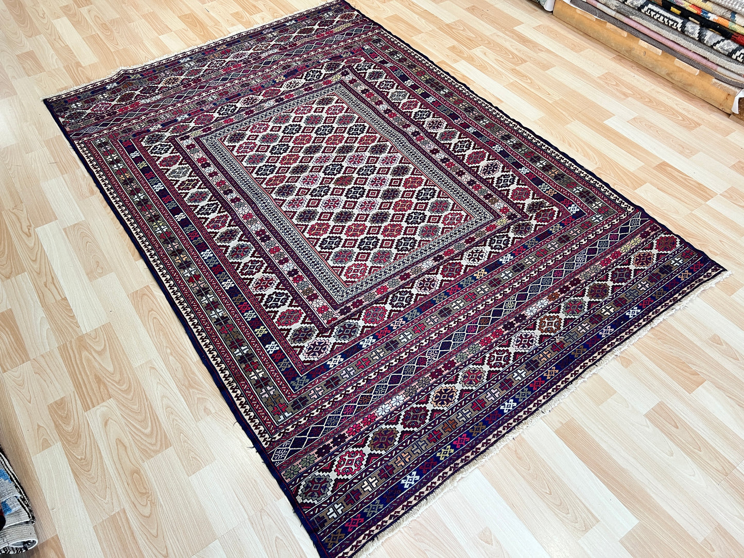 Maliki kilim.