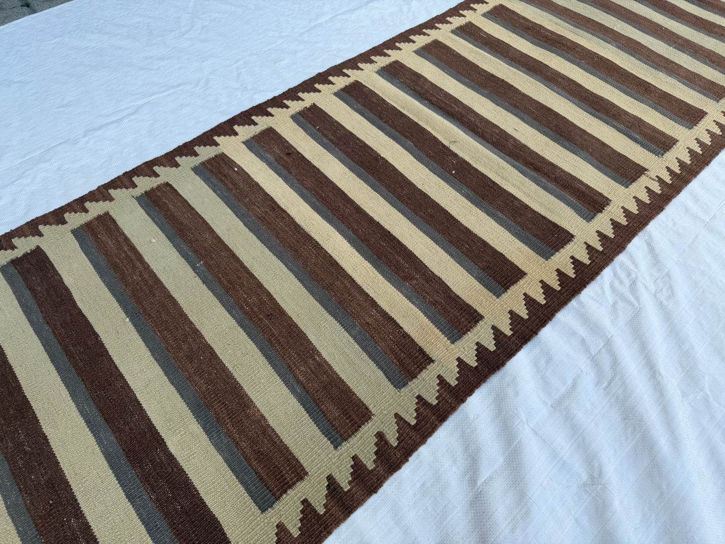 Vinatge kilim Runner (300x72cm)