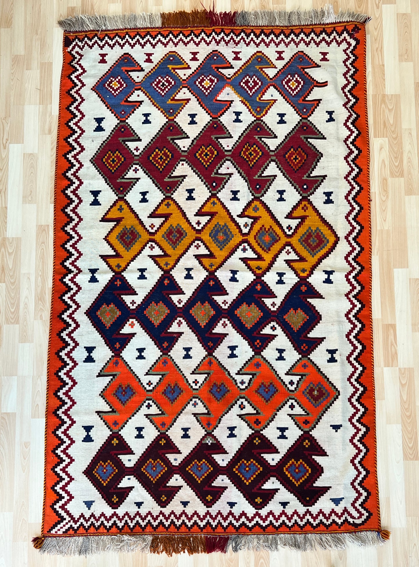 Vintage kilim