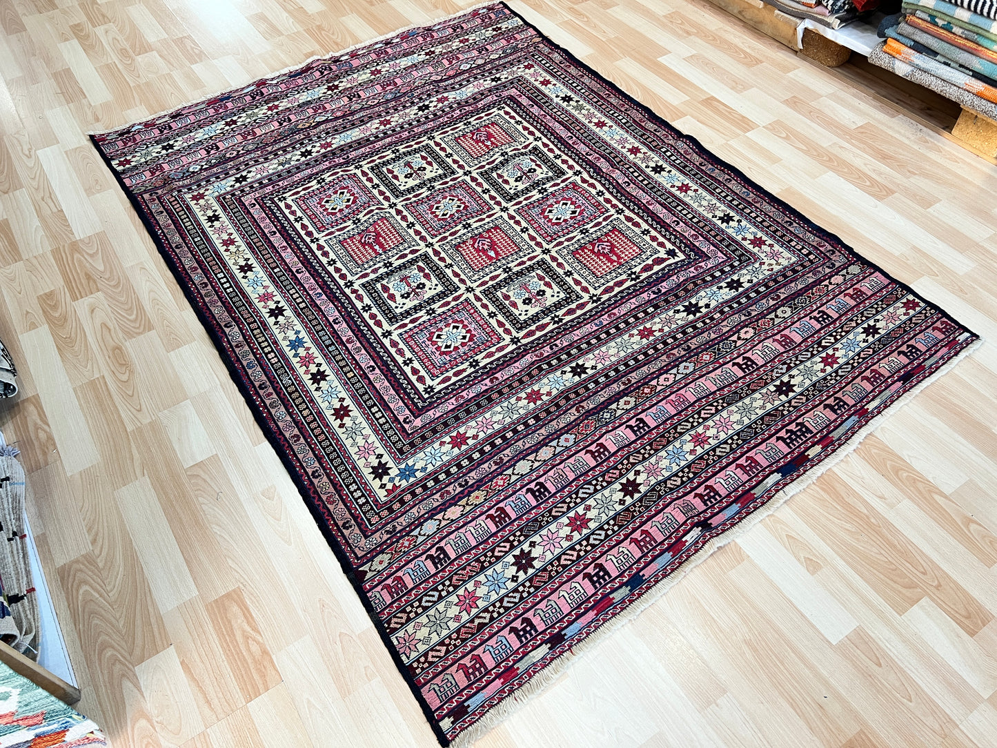 Maliki kilim