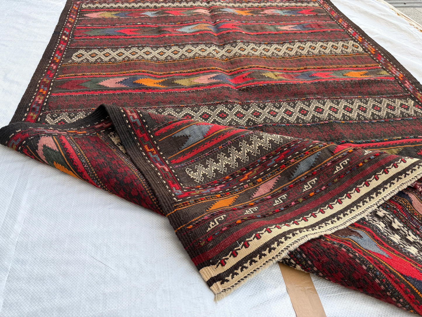 Vintage kilim 202x122cm
