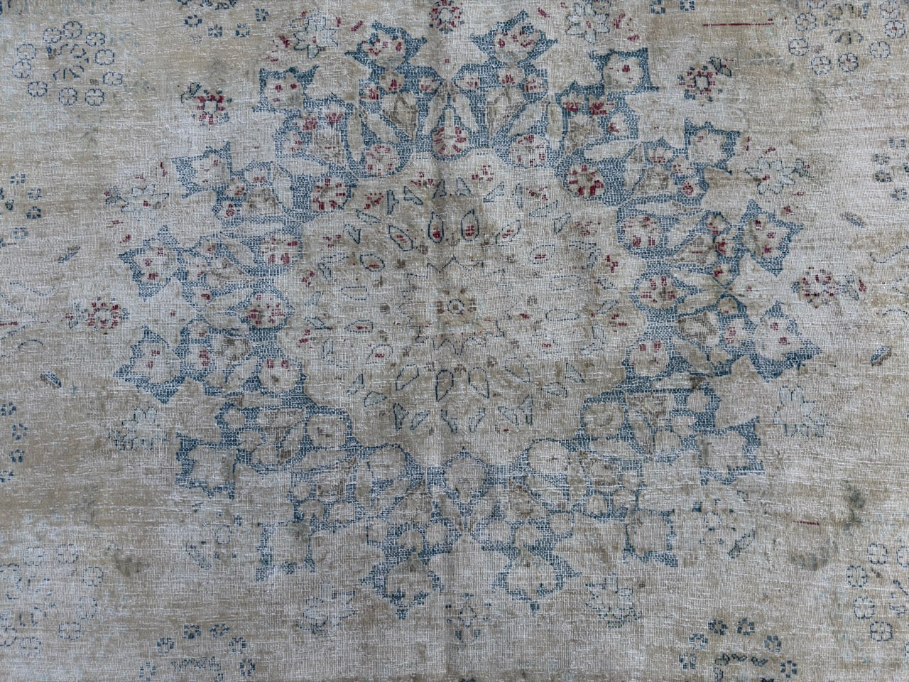 Overdyed Vintage Hand knotted Rug (260x200cm)
