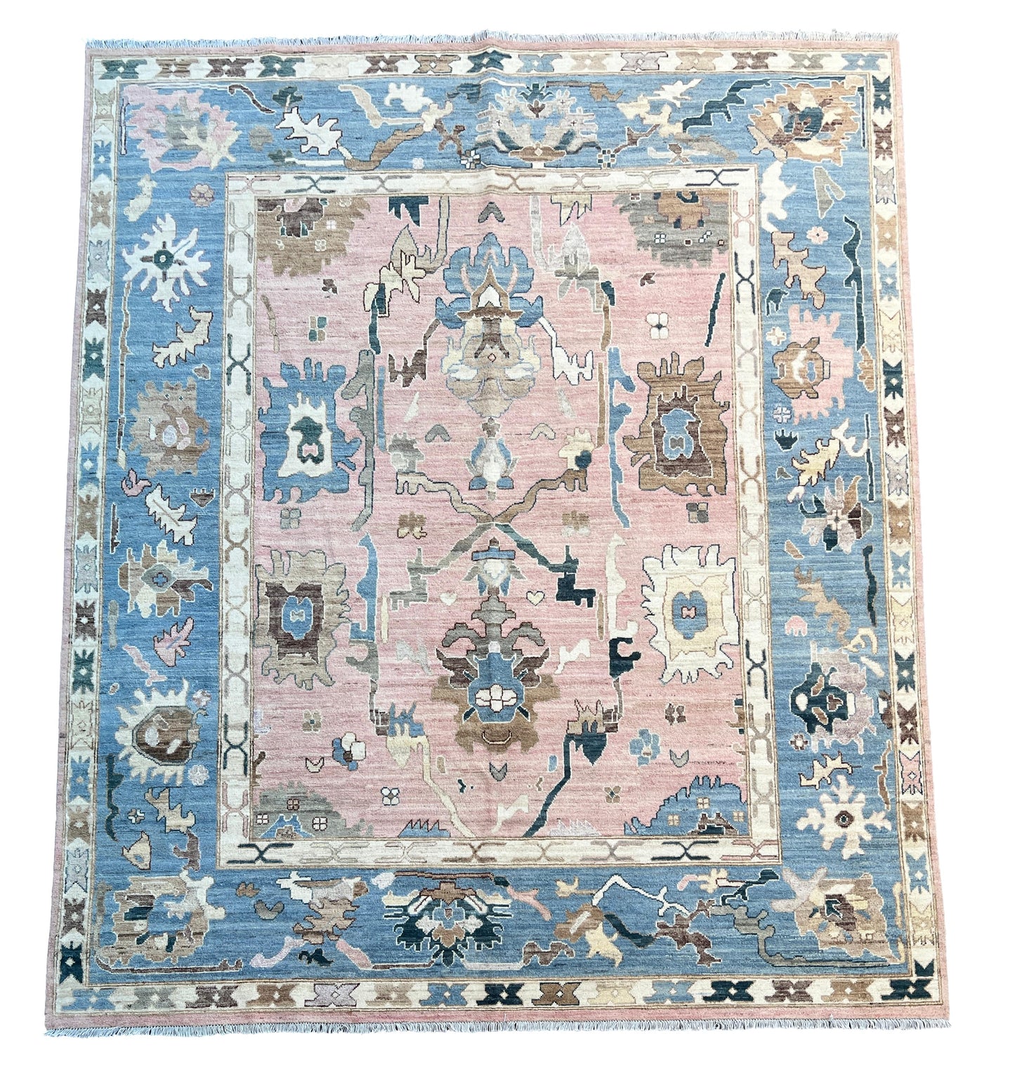 Oriental Stunning Rug.