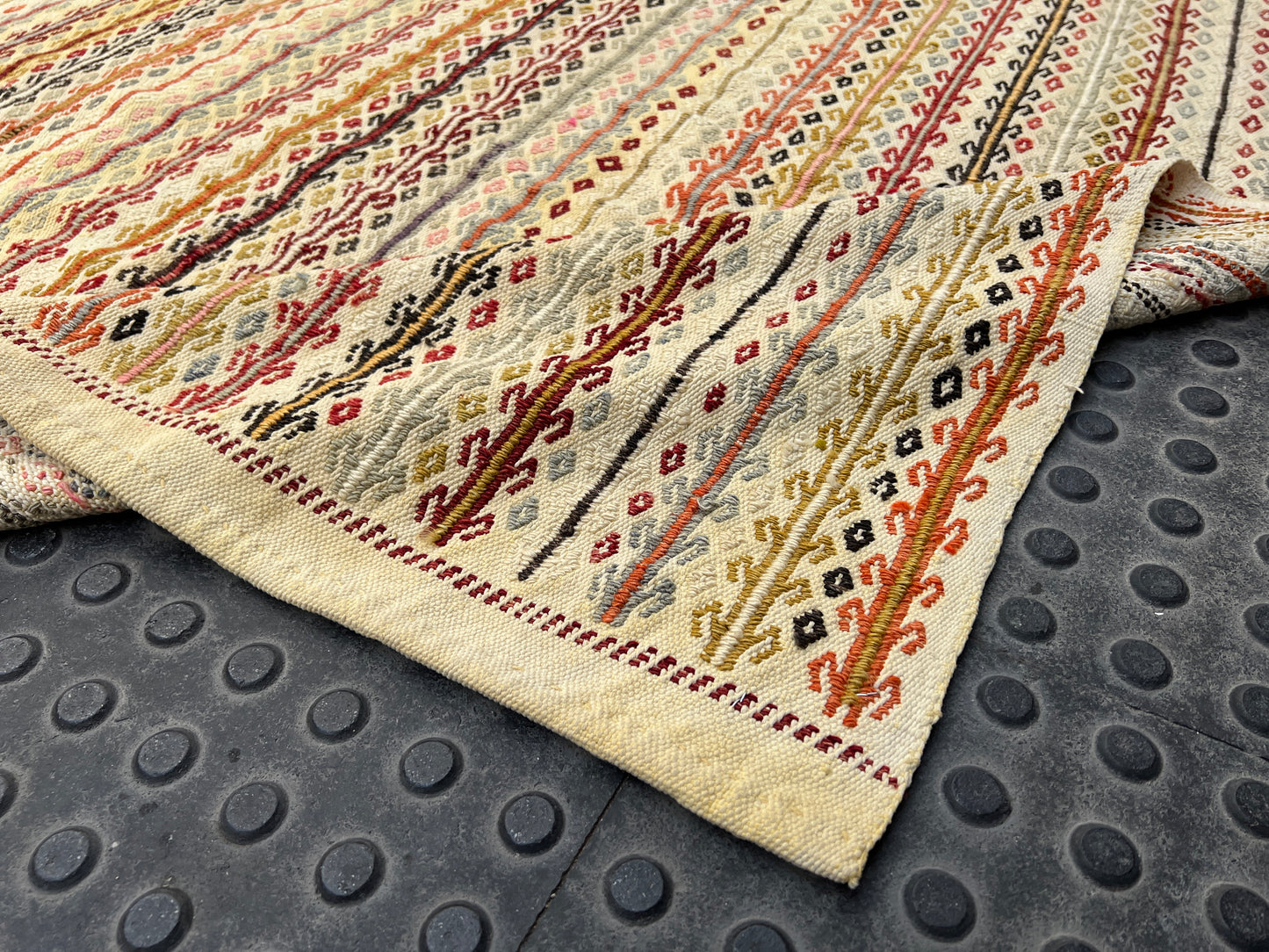 Turkish Vintage Kilim (315x156cm.)