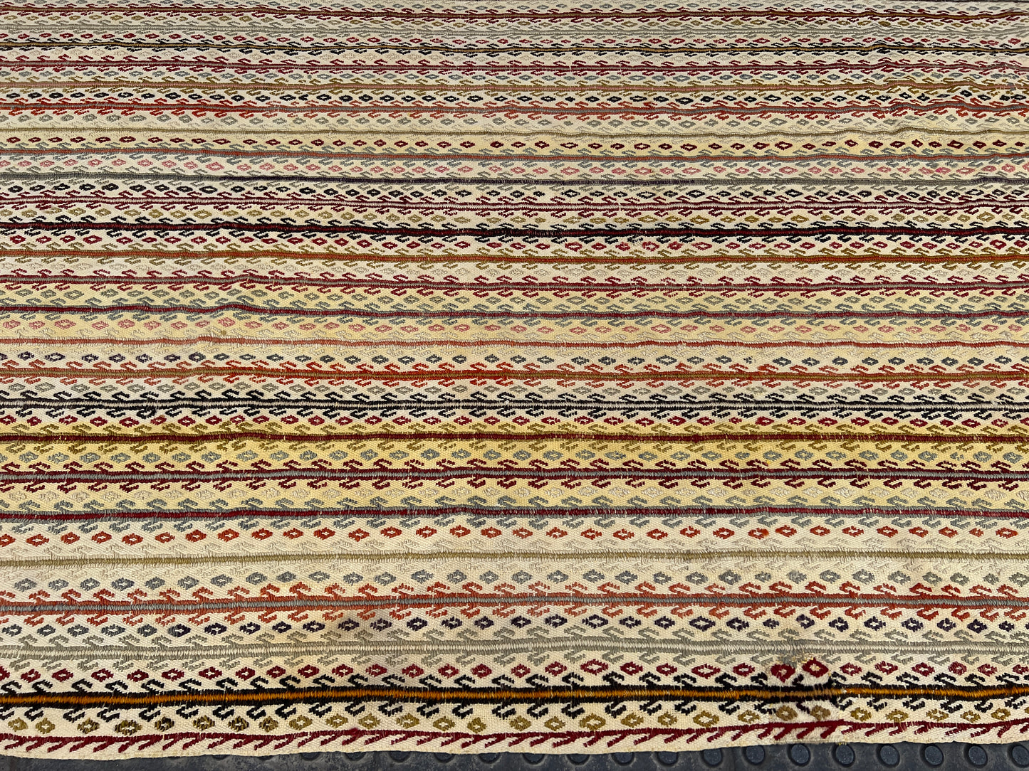 Turkish Vintage Kilim (315x156cm.)