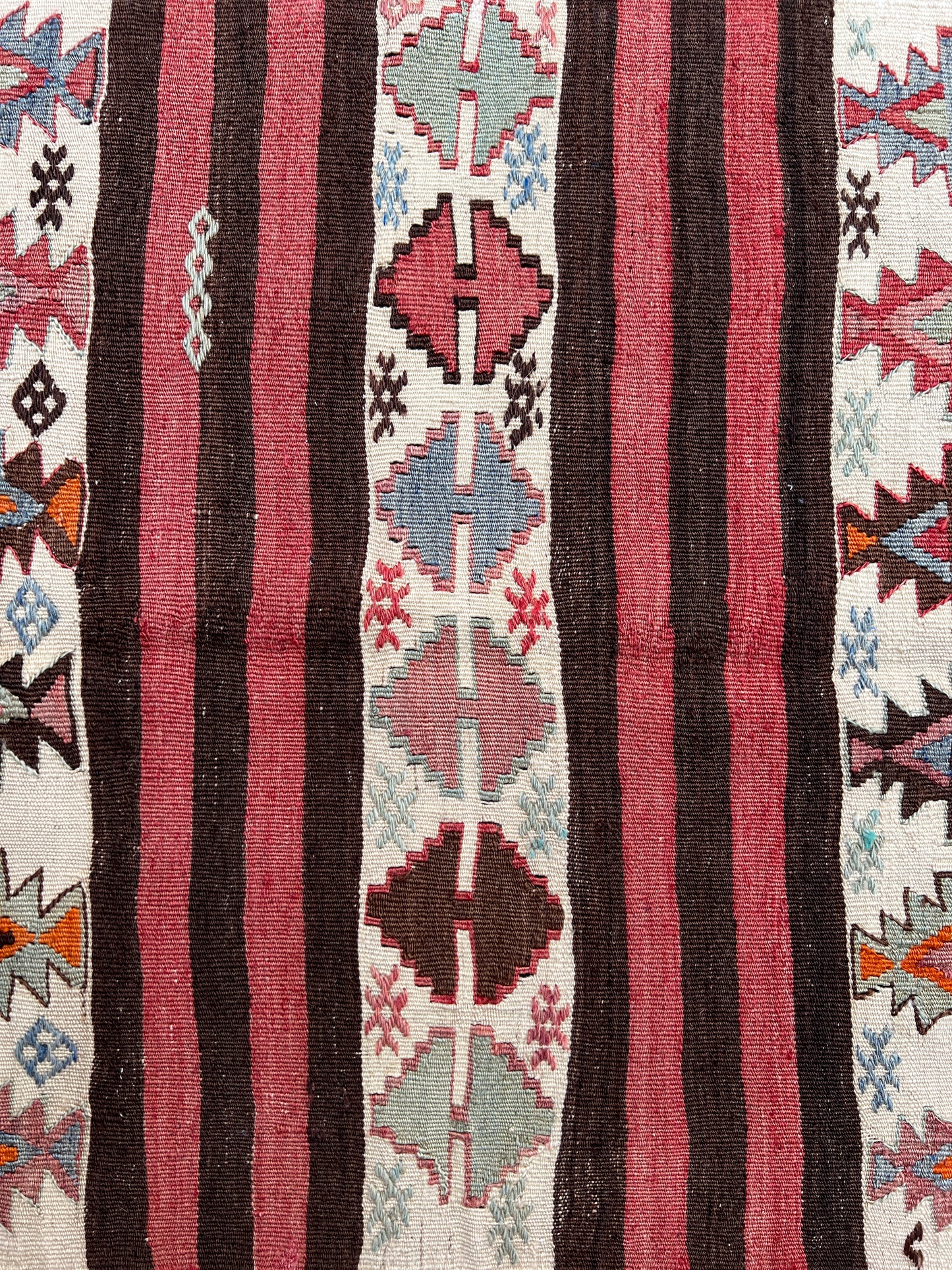 Karabagh Vintage kilim Runner (288x74cm).
