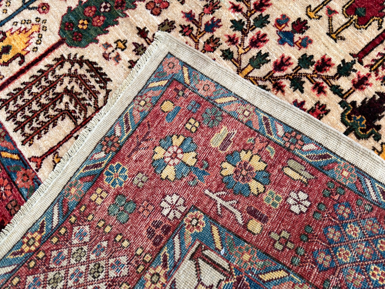 Seljuk Oriental Rug 300x250cm