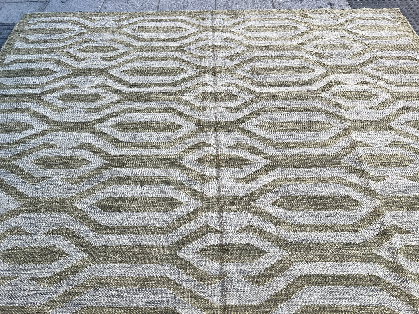 Contemporary design kilim.