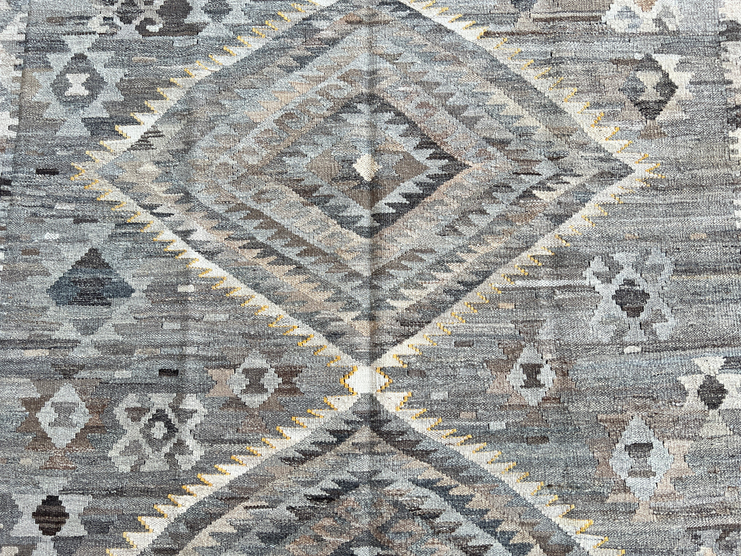 Maimana kilim