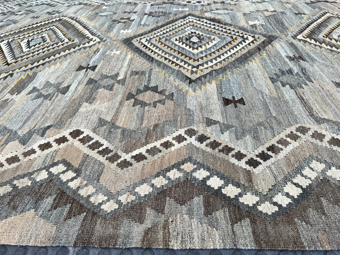 Maimana kilim