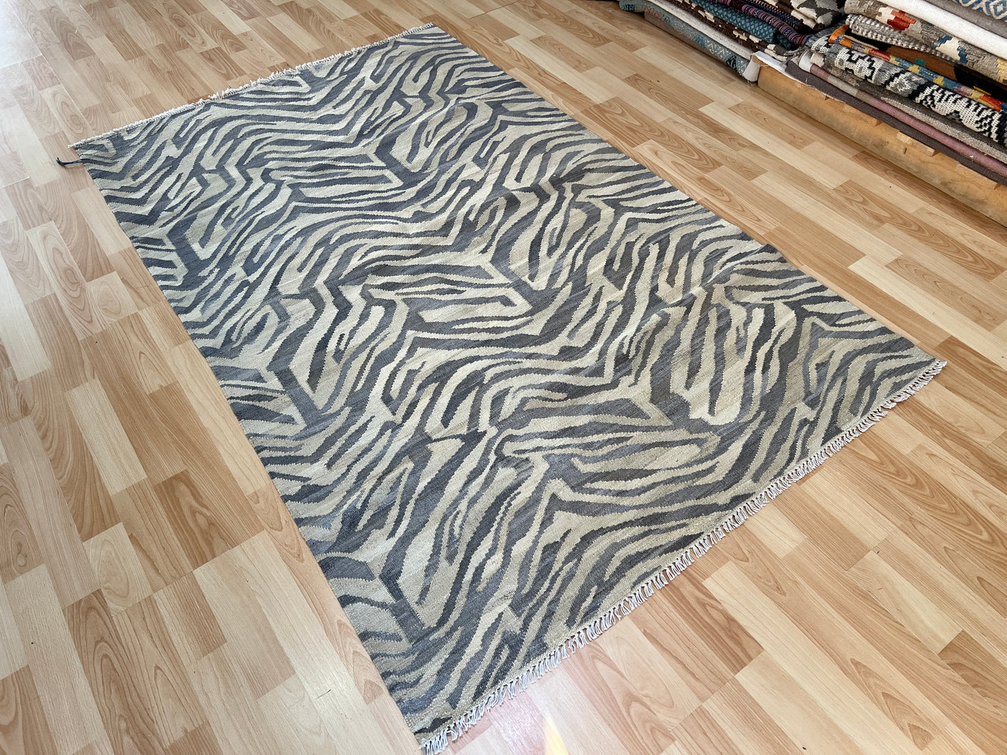 Contemporary design Kilim
