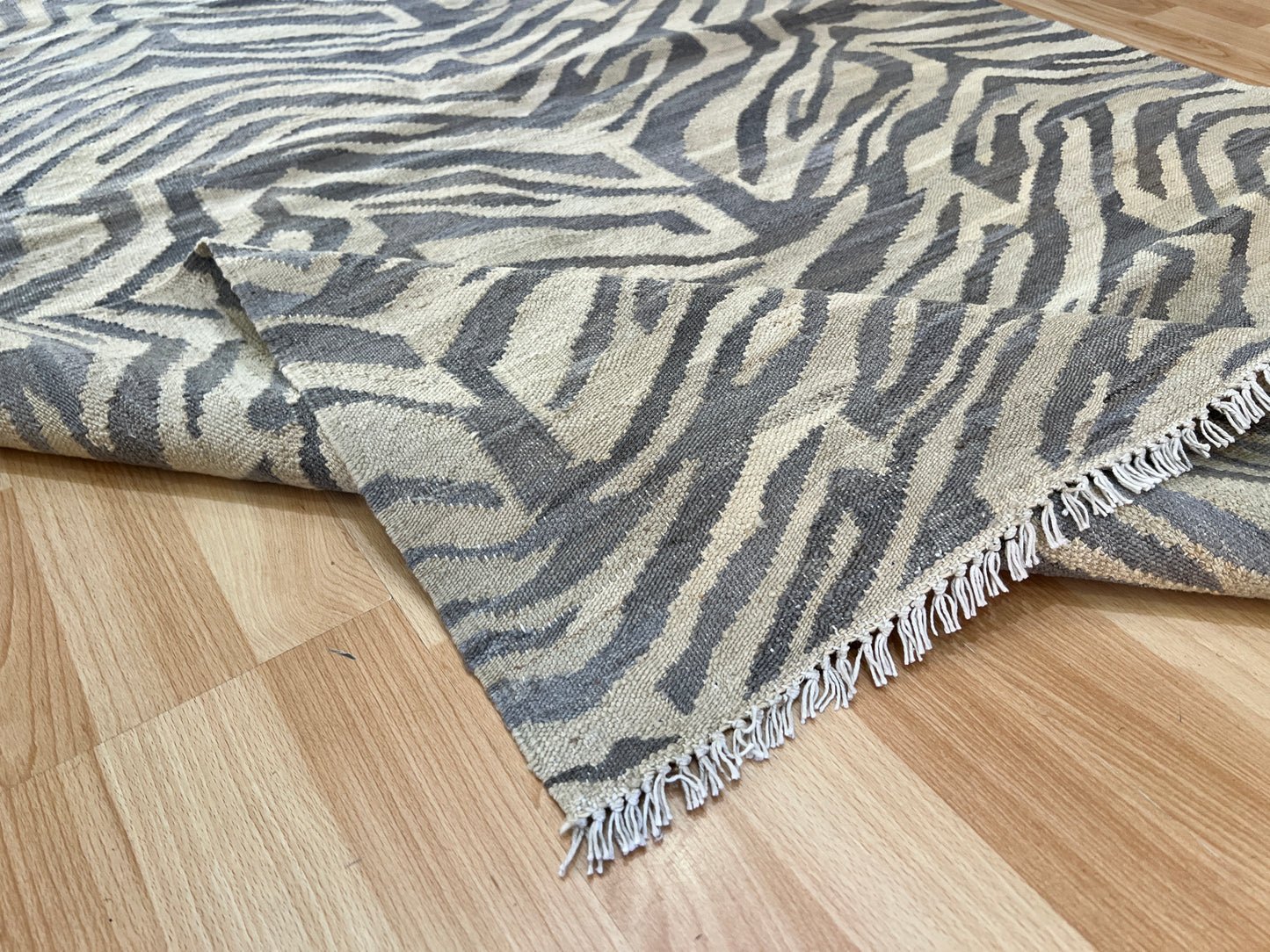Contemporary design Kilim