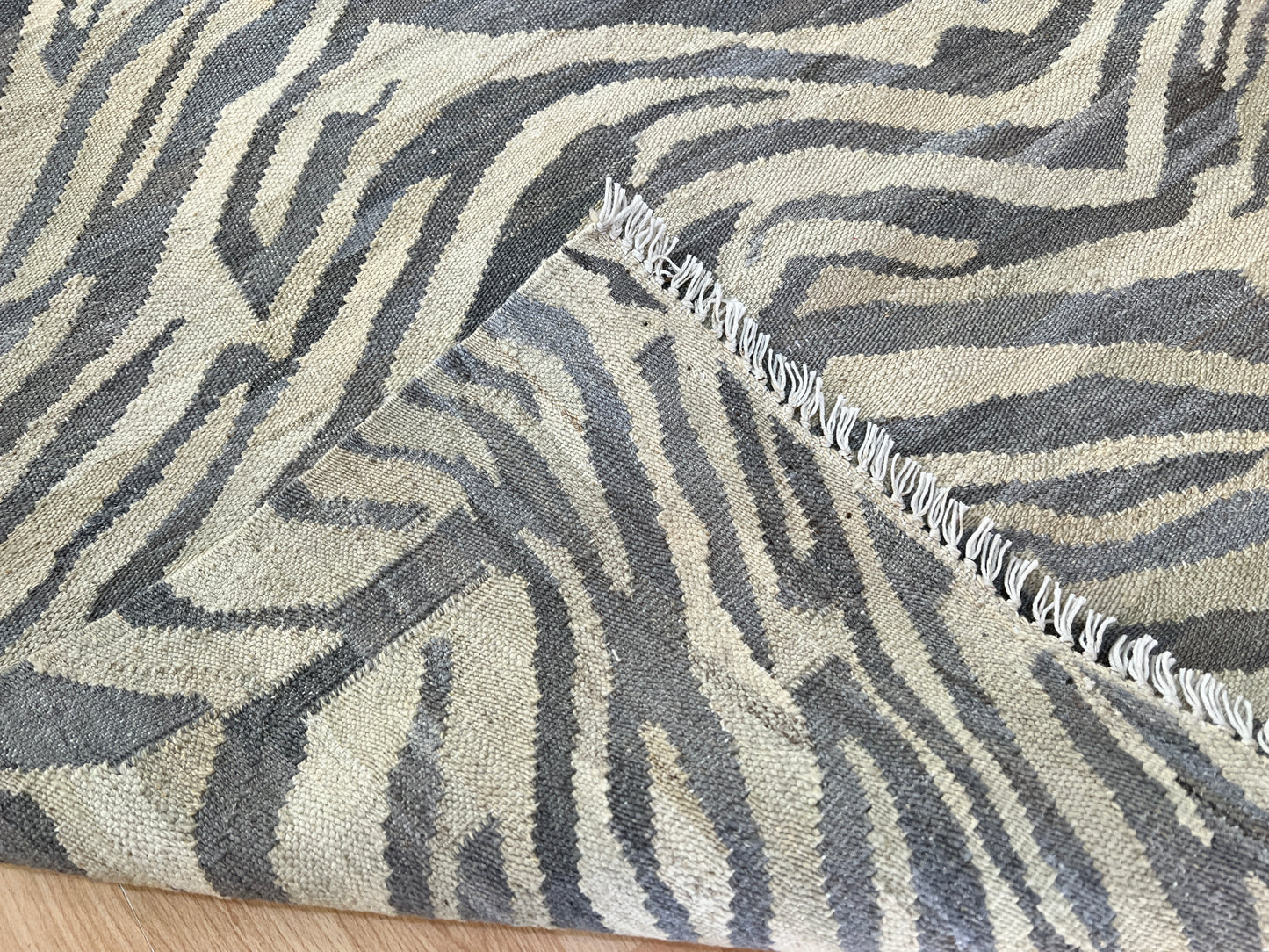 Contemporary design Kilim