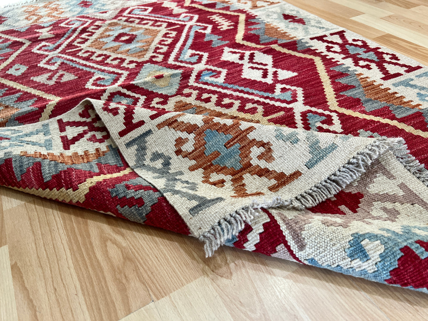 Maimana Kilim