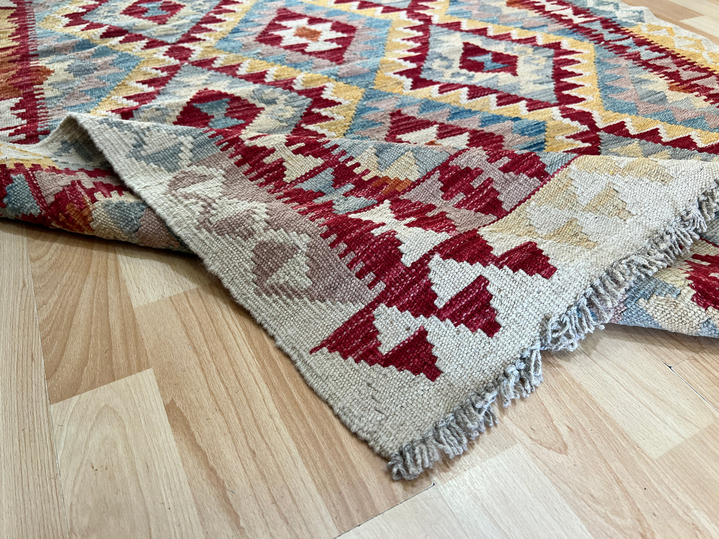 Maimana Kilim