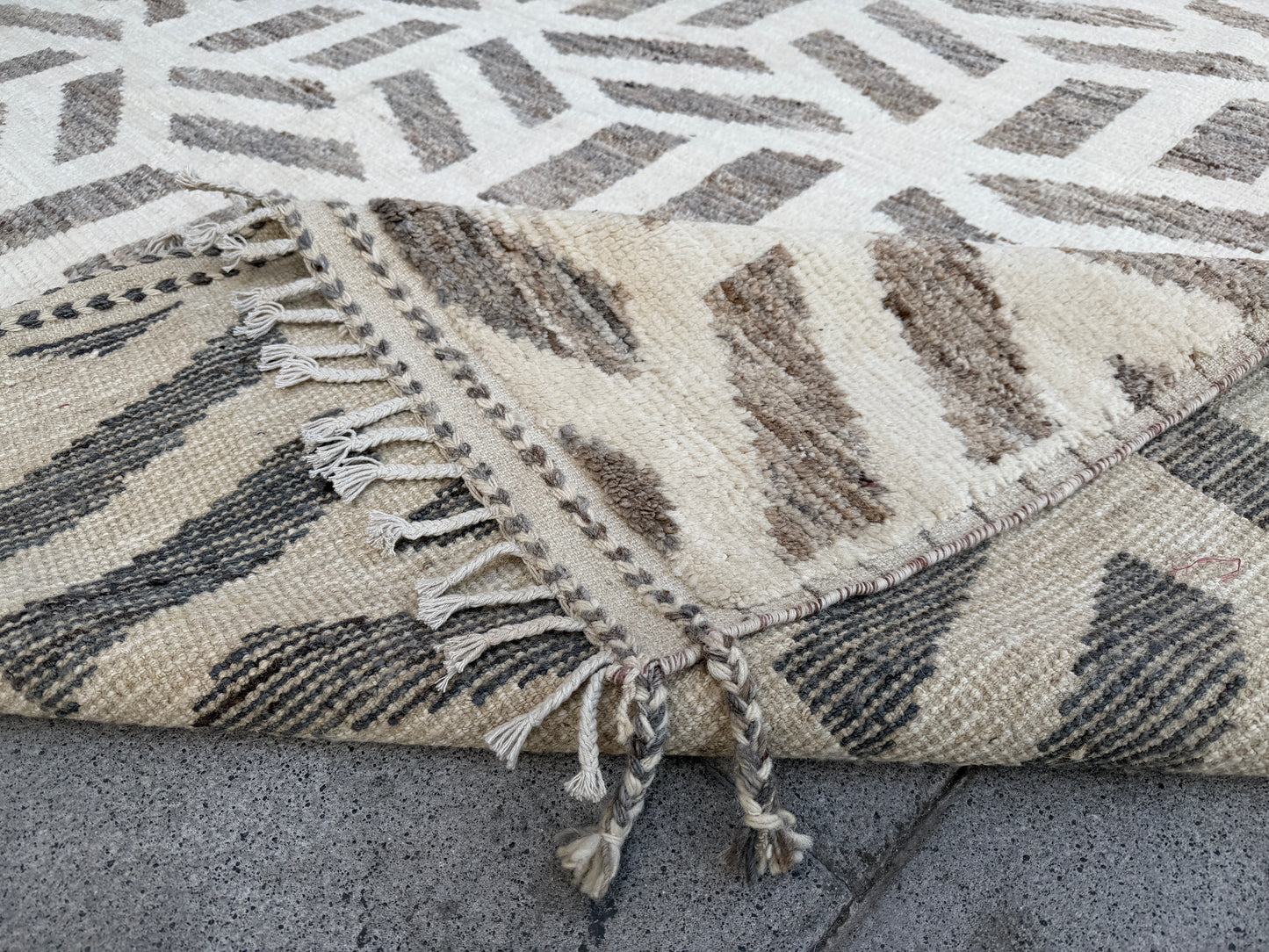 Berber Hand knotted Rug (360x280cm)