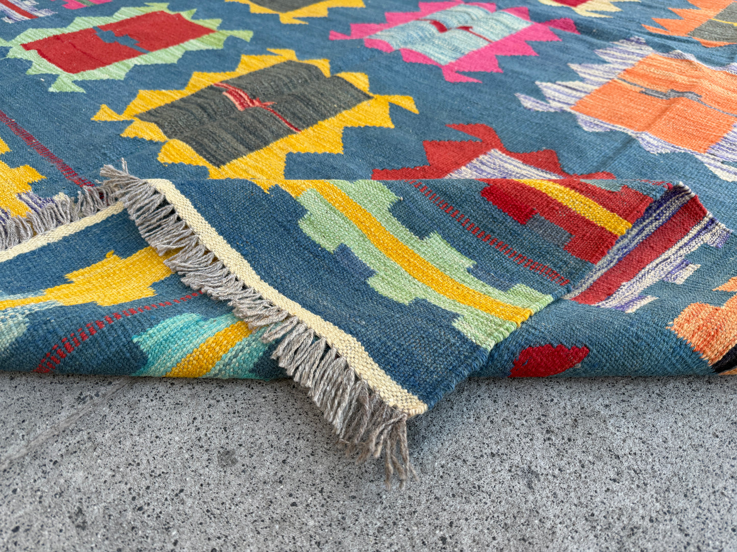 Comtemporary design Kilim 245x166cm