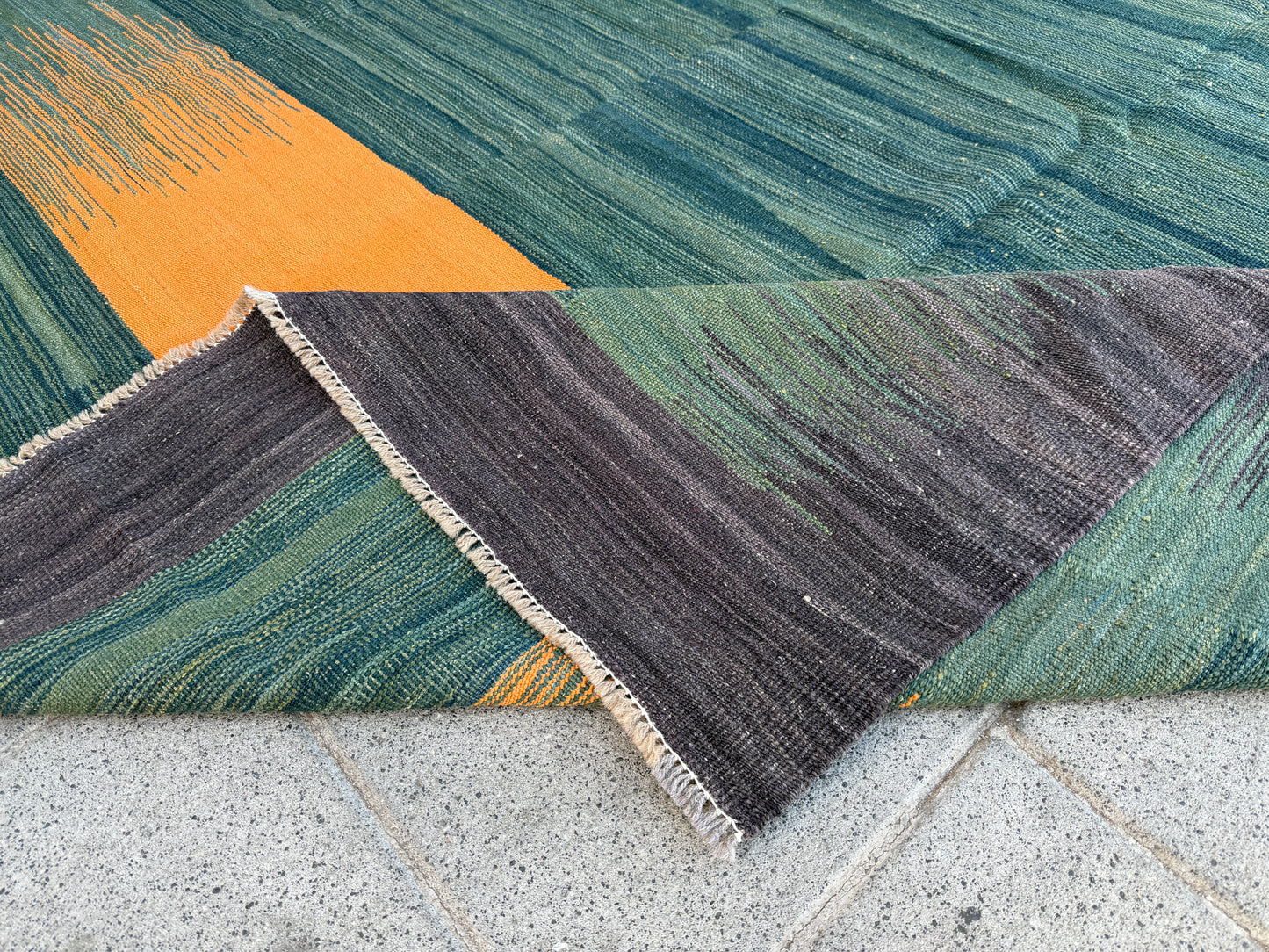 Contemporary design Kilim 290x250cm