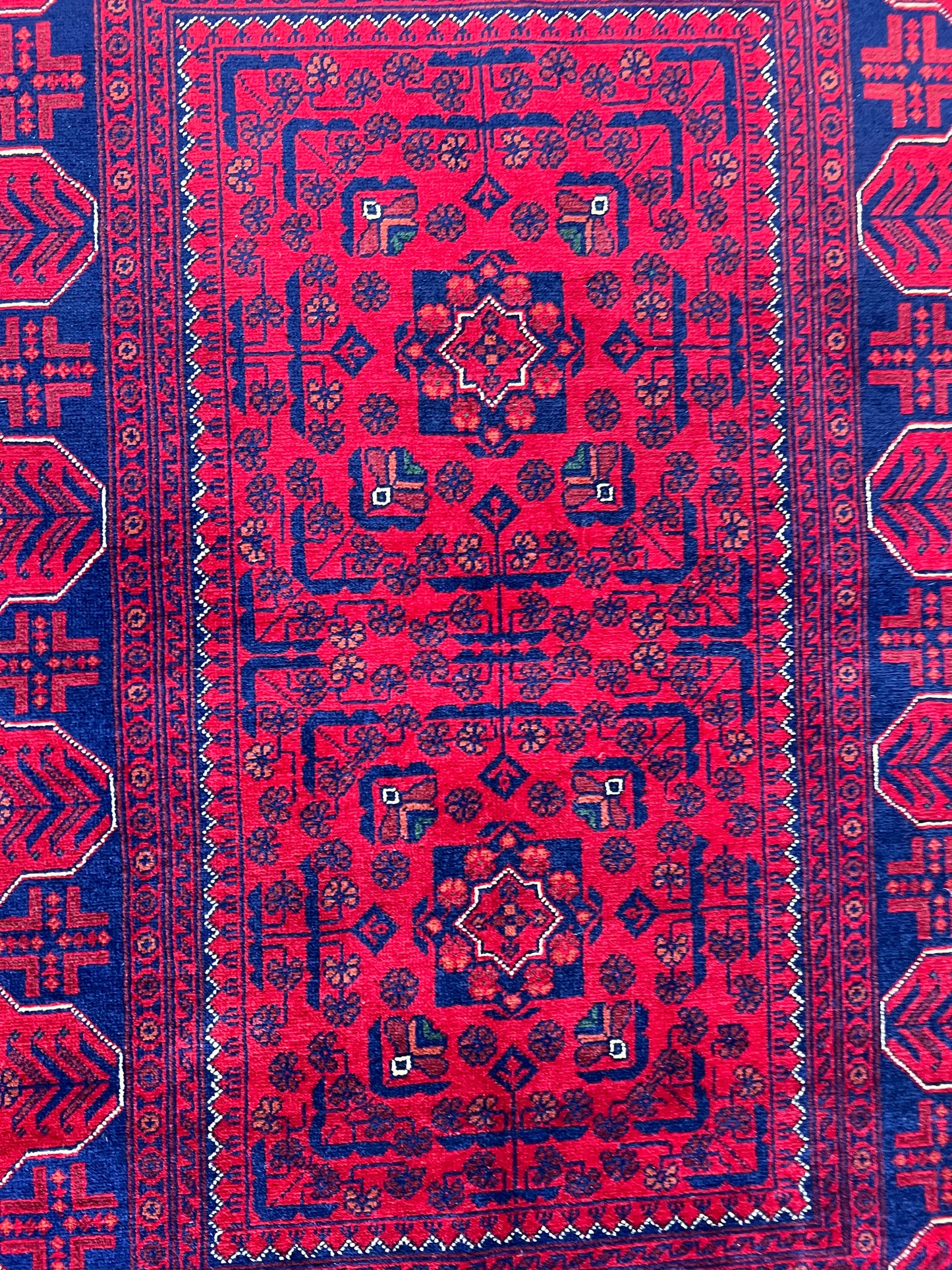 Maranoos Traditional Afghan Rug.