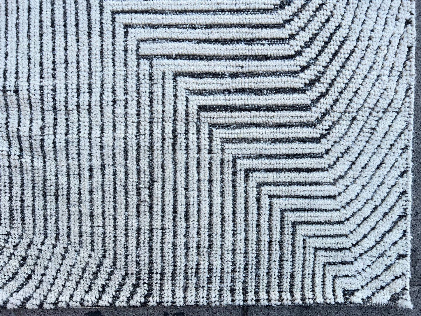 Contemporary modern Rug.