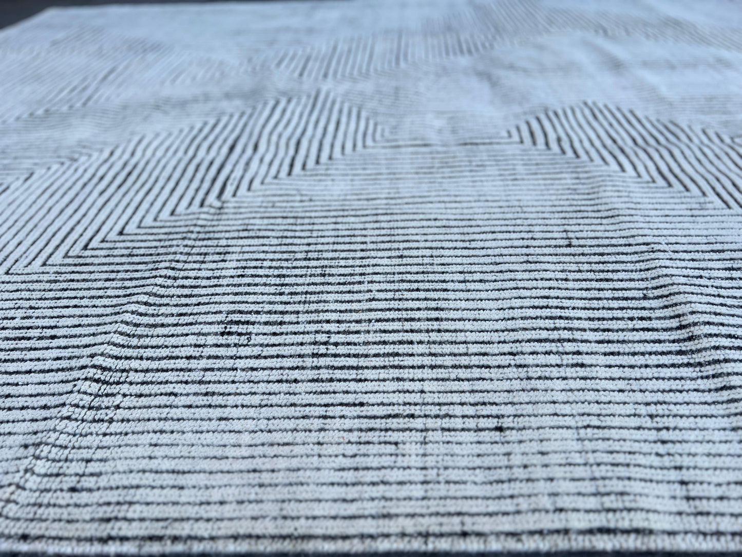 Contemporary modern Rug.