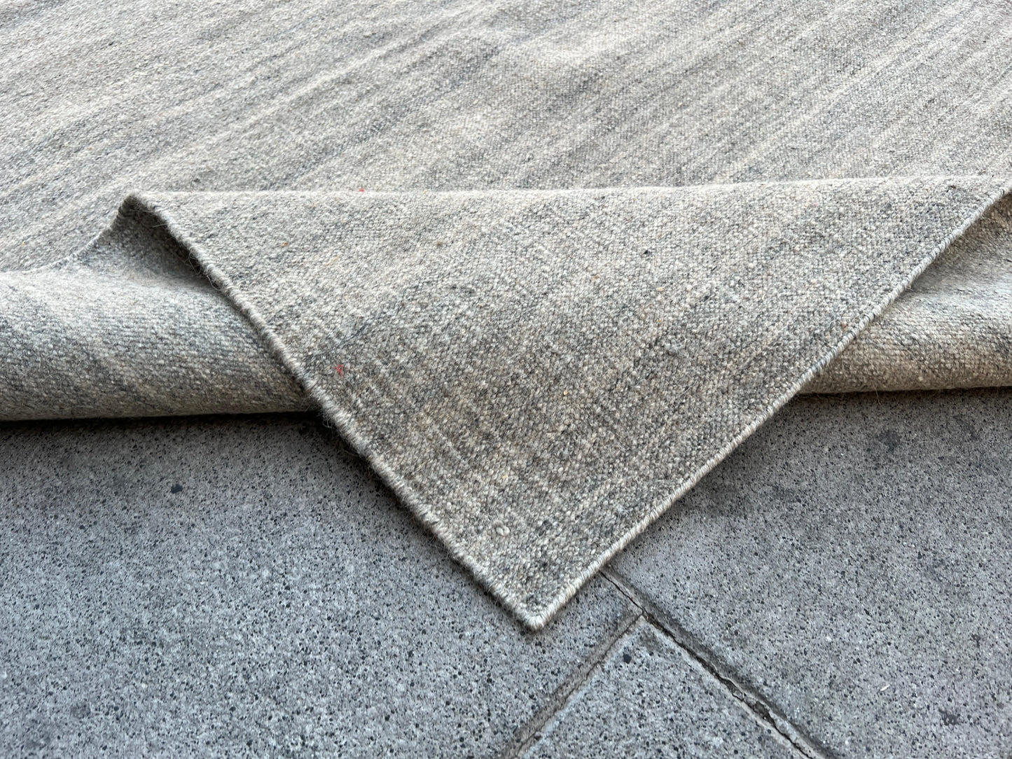 plain kilim.