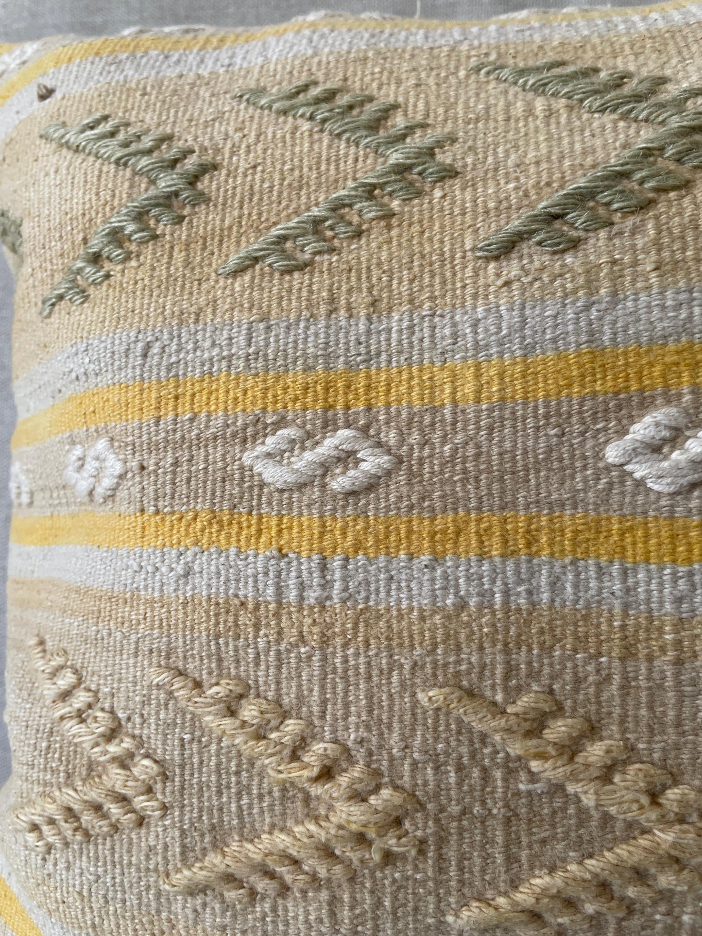Hemp Hand woven Kilim cushion cover (60x40cm)