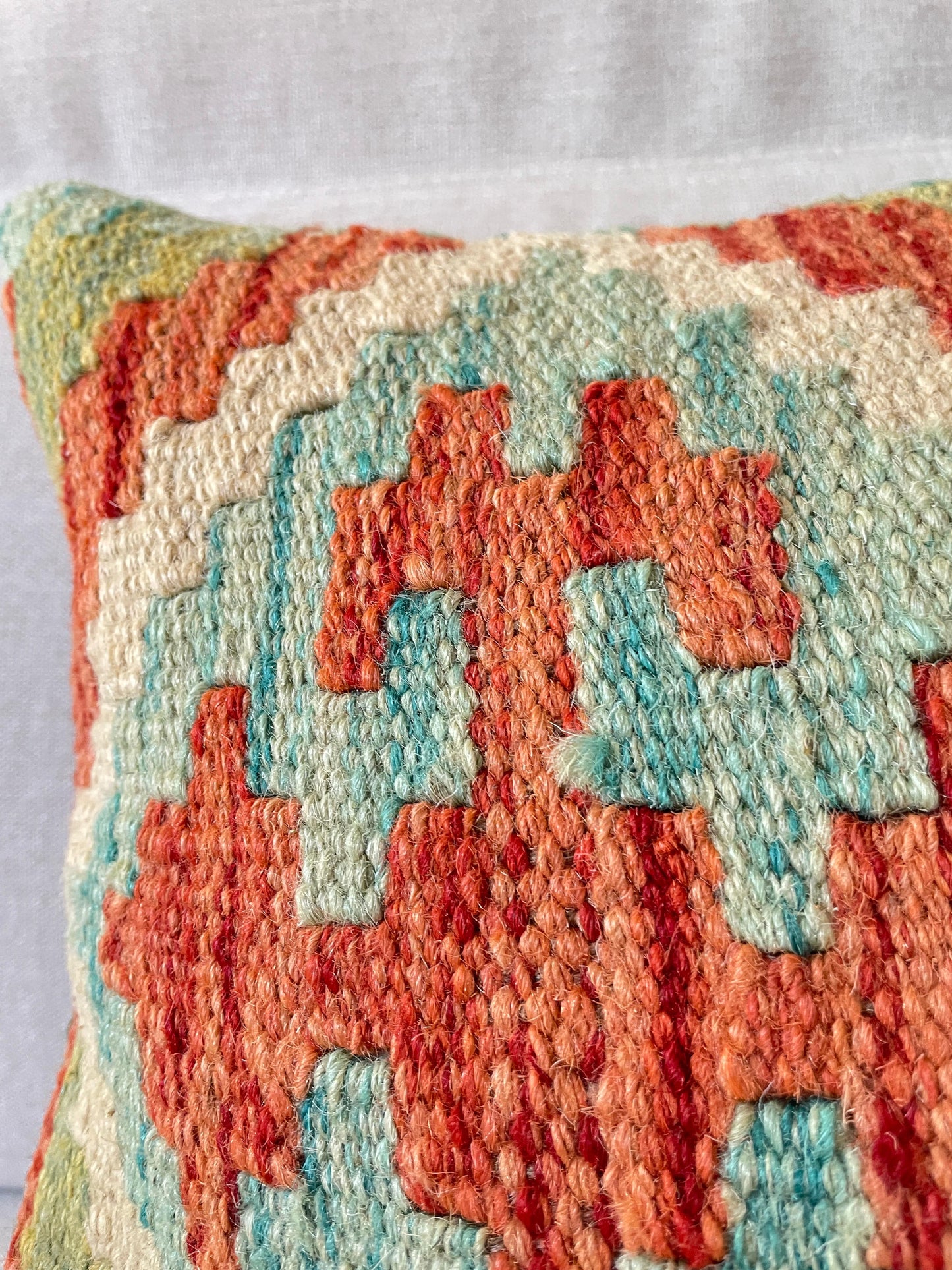Hand woven Kilim cushion cover (60x40cm)