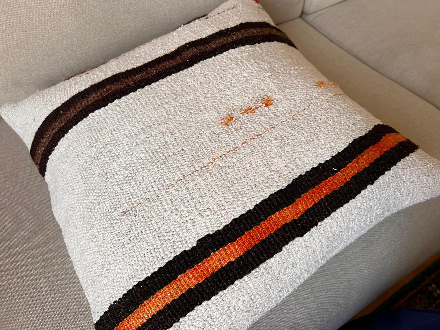 Hemp Hand woven Kilim cushion cover (50x50cm).