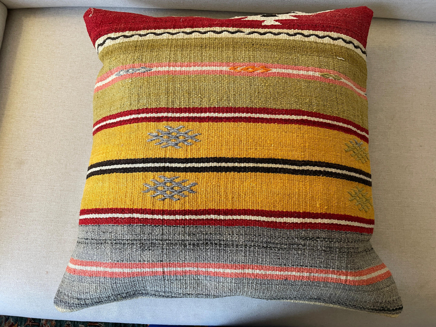 Hand woven Kilim cushion cover (50x50cm)